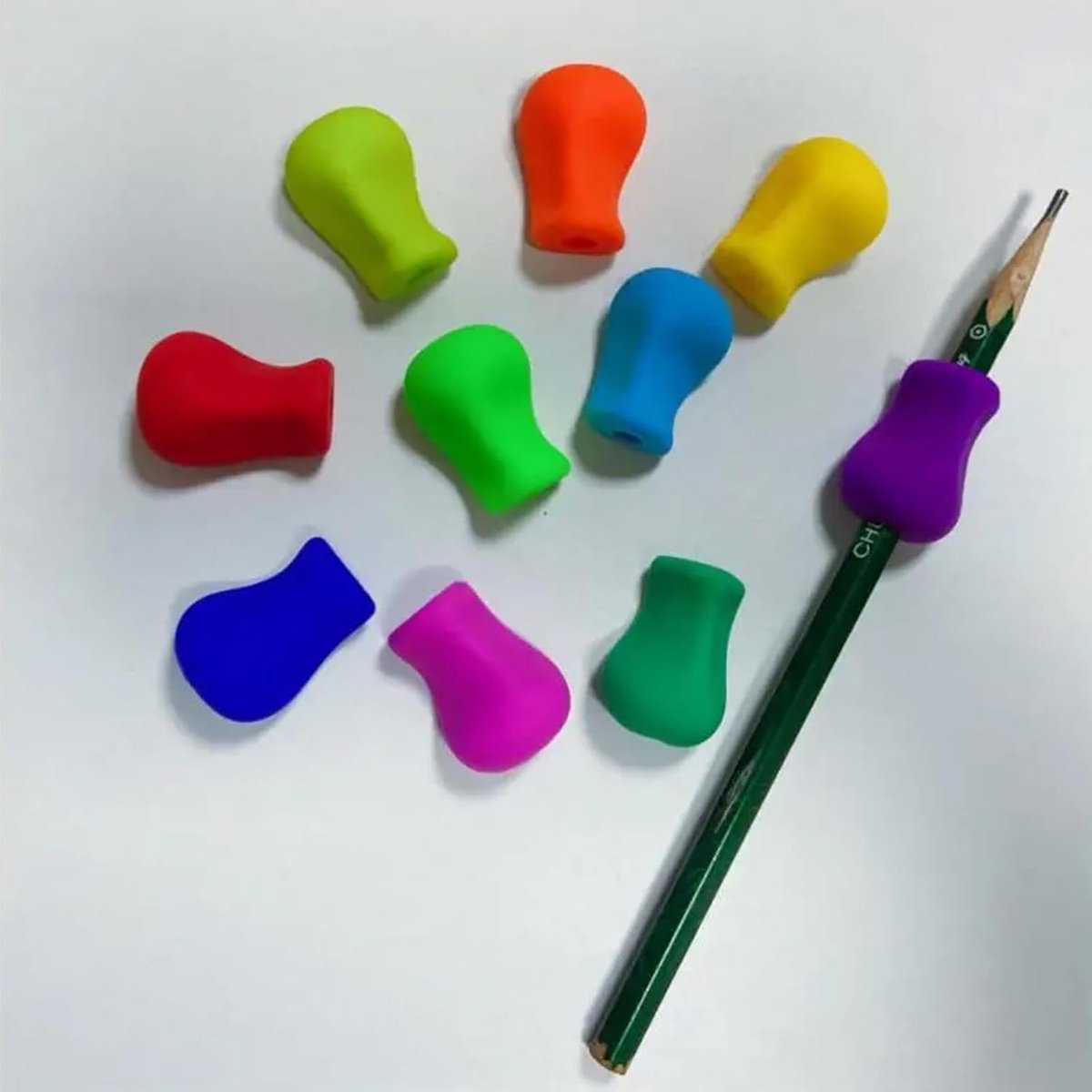 6-Pencil Grip - Soft Grip - Pencil Grips - Children/Adults - Silicone - Ergonomic Posture Correction Writing V1188-NK-BOL-556