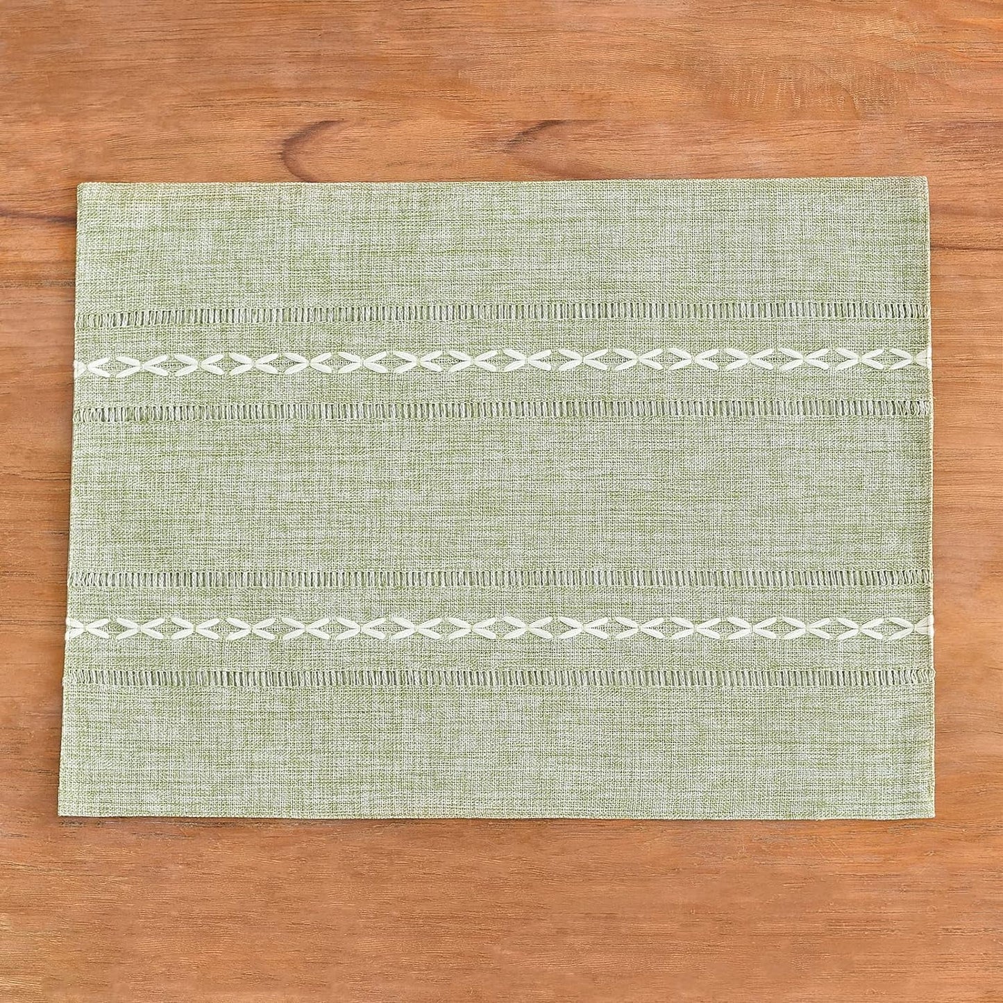 Sage Green Placemats Set of 4 - Washable Fabric Table Placemats, 35 x 48 cm V1189-WXFWAL-20260319-00306
