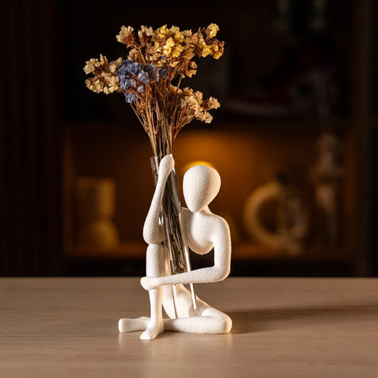 This "Blooming" vase stand adds a touch of nature to your space. White, single piece. V1195-VYY0015