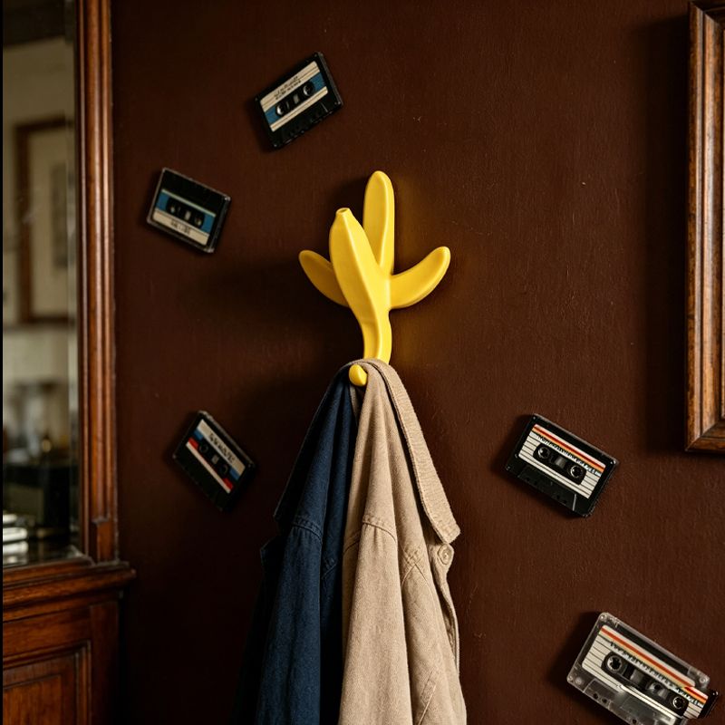 3D-printed banana wall hooks, home decor, yellow. V1195-VYY0086