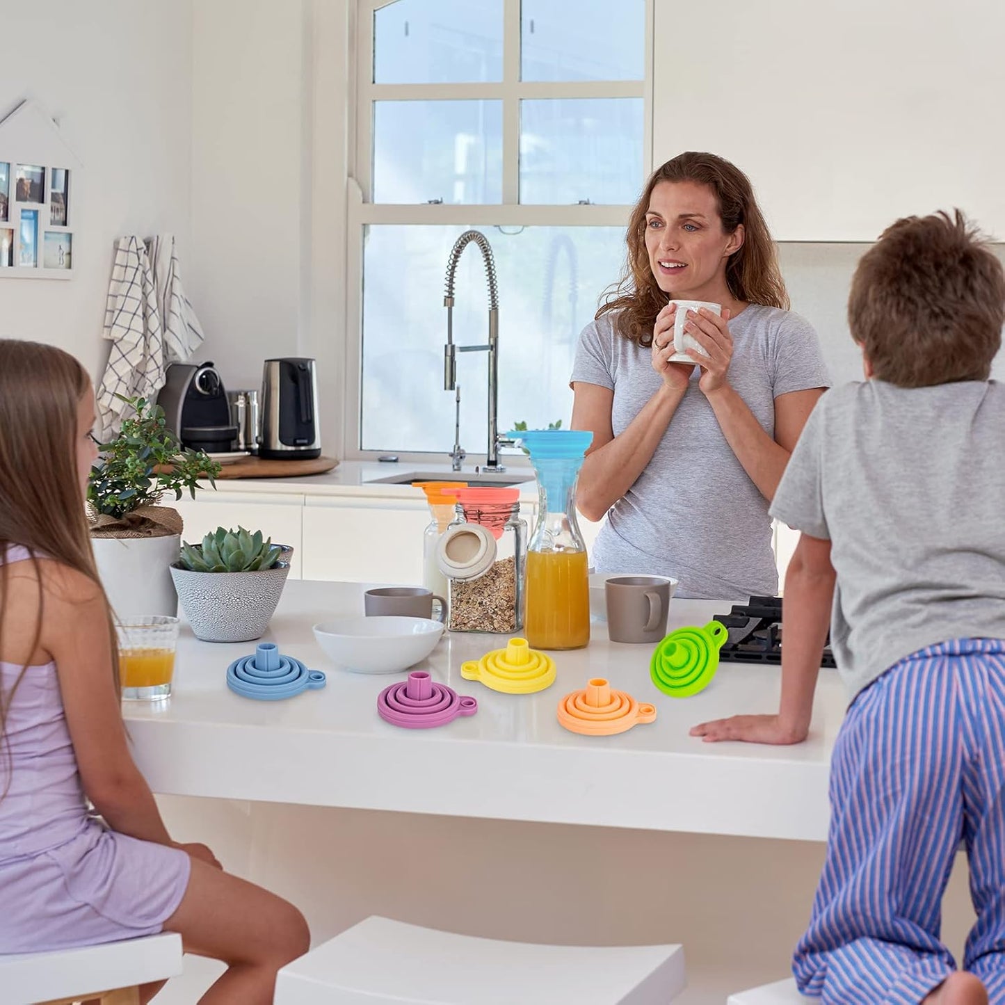 Kitchen Funnel Set 7 Pack, Collapsible Silicone Funnel for Filling Bottles, Beverage, Lab, Oil, Paint - V1258-DP02-B-125