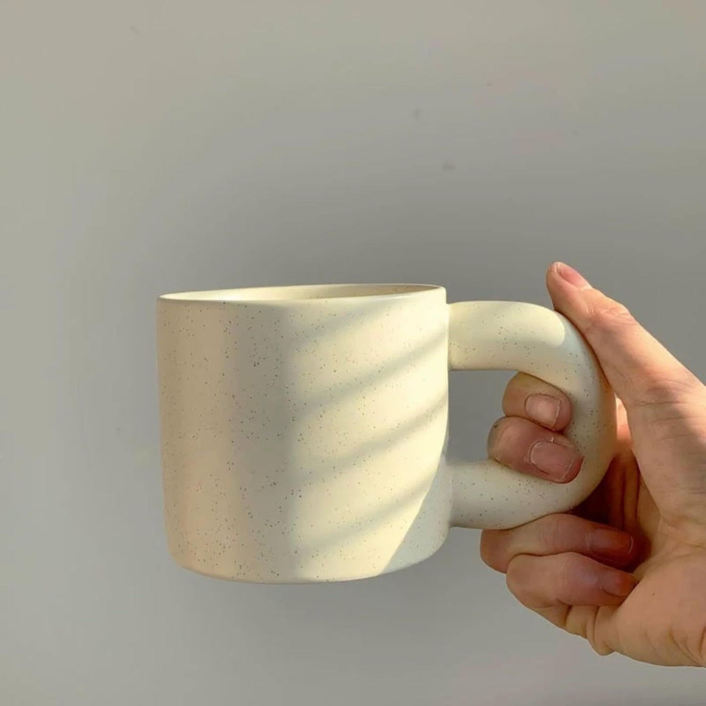 10 Oz Checkerboard/Polka Dot Coffee Mug Tea Mug, Classic Ceramic Cups for Home Office (Cream,10 Oz) V1258-DP02-F-918
