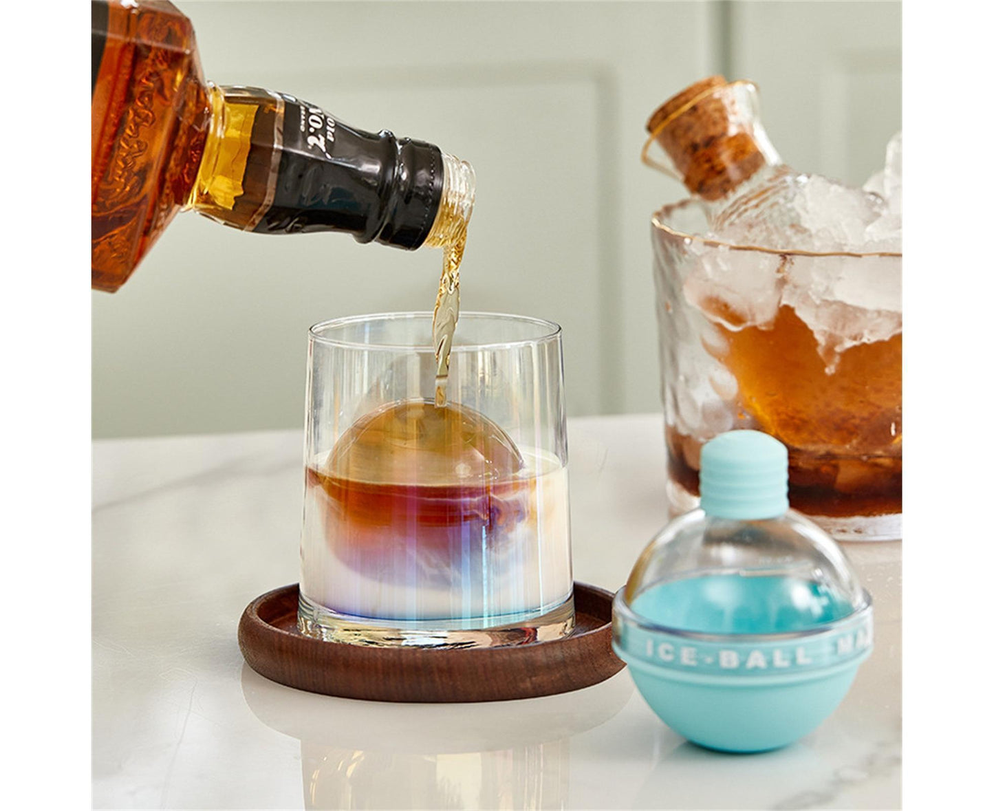 2Pcs Ice Cube Mold Reusable DIY Creative Light Bulb Shape Ice Ball Maker Household Supplies -Blue V1263-JX-353