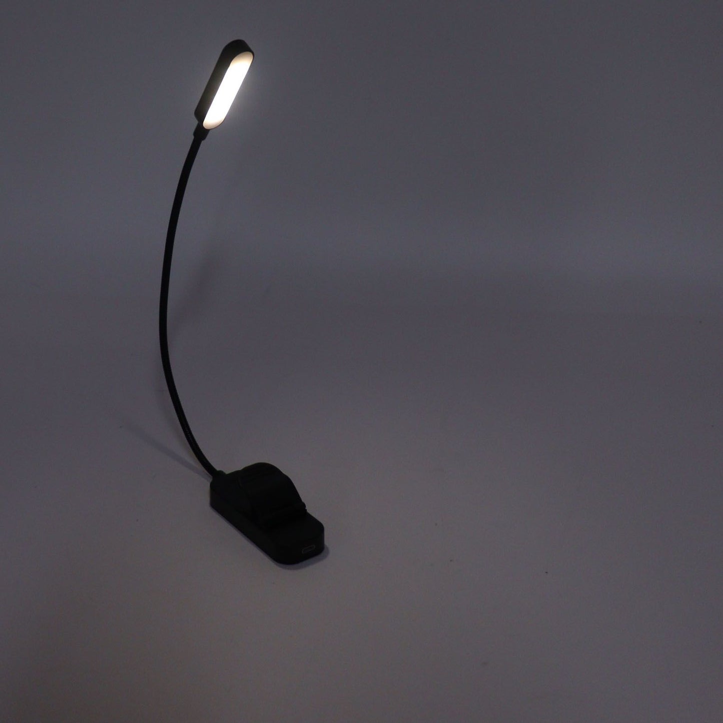 Book Light USB Rechargeable Blocking Reading Clip On Lamp 3 Brightness Stepless Dimming 8 LED Eye Care Sleep V1294-YM0521-3119230042611