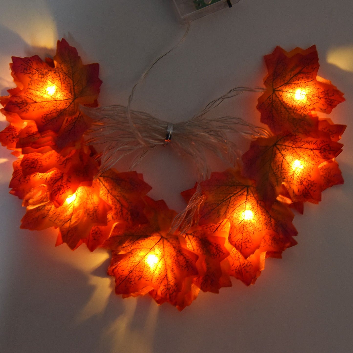 Maple Leaves String Lights LED Fall Lighted Garland Thanksgiving Decorations 9.8ft Warm Light V1294-YM0523-3119210256211