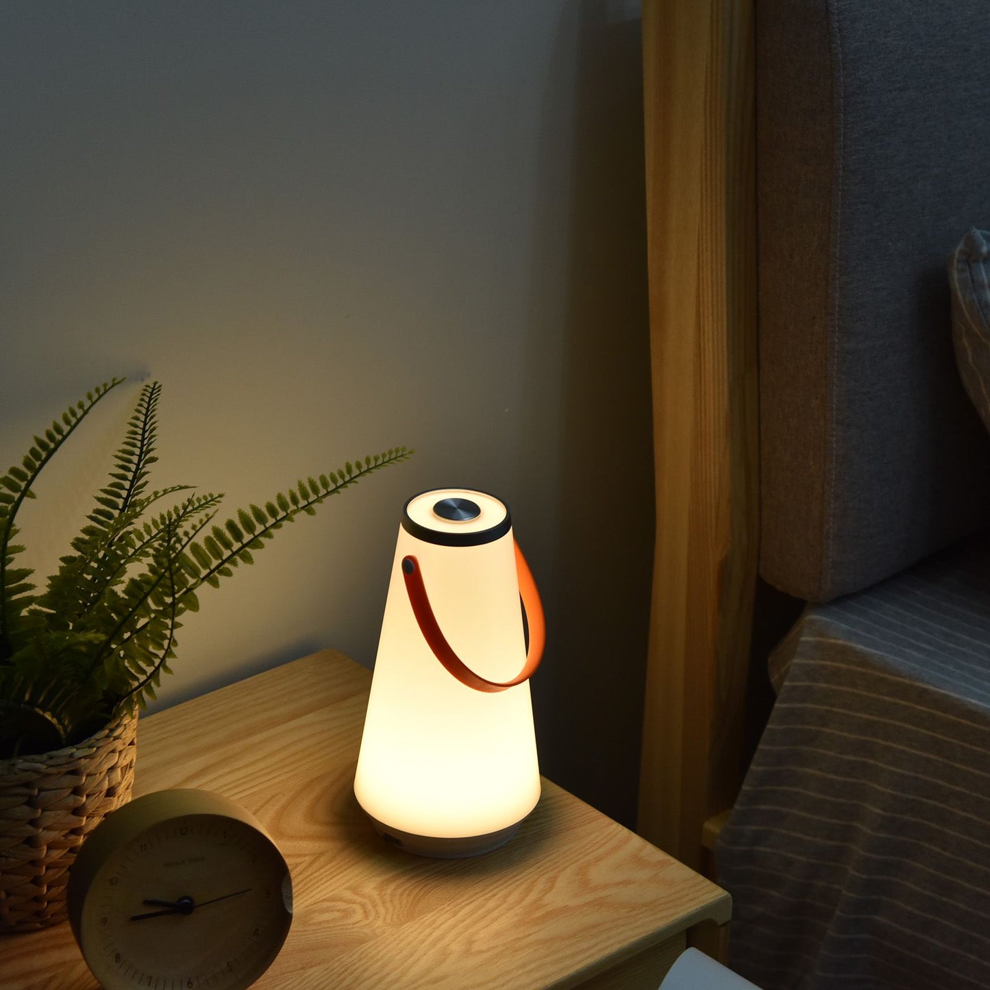 Night Light Lamp Portable Handle Design Touch Control Adjustable Brightness Warm Light Safe Durable ABS Kids V1294-YM0523-3119220016411