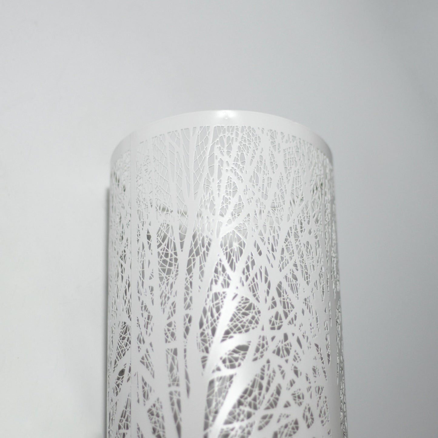 White Forest Table Lamp V558-LO-0002