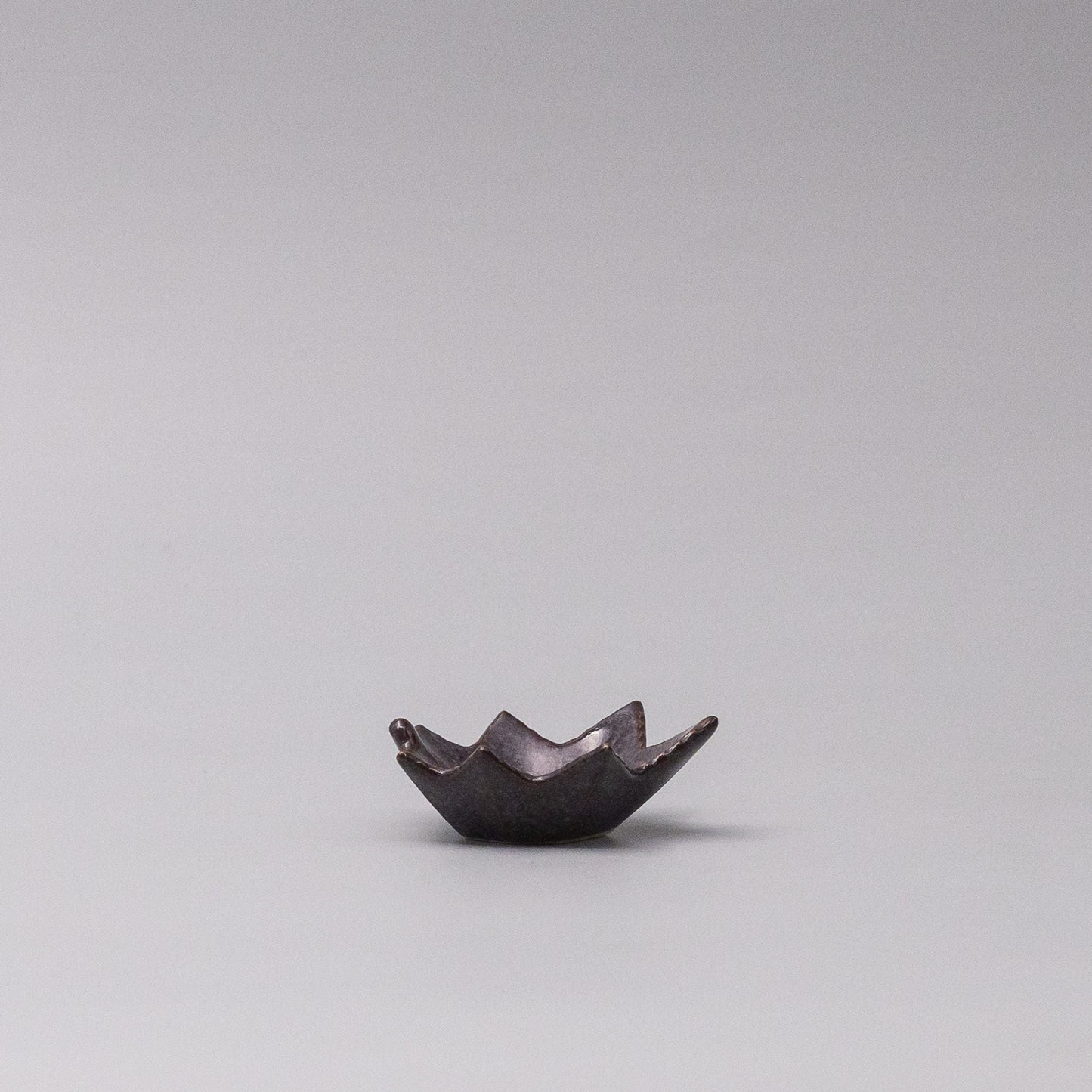 Sauce Dish Maple Leaf 6cm Rasin V637-Y2505-62