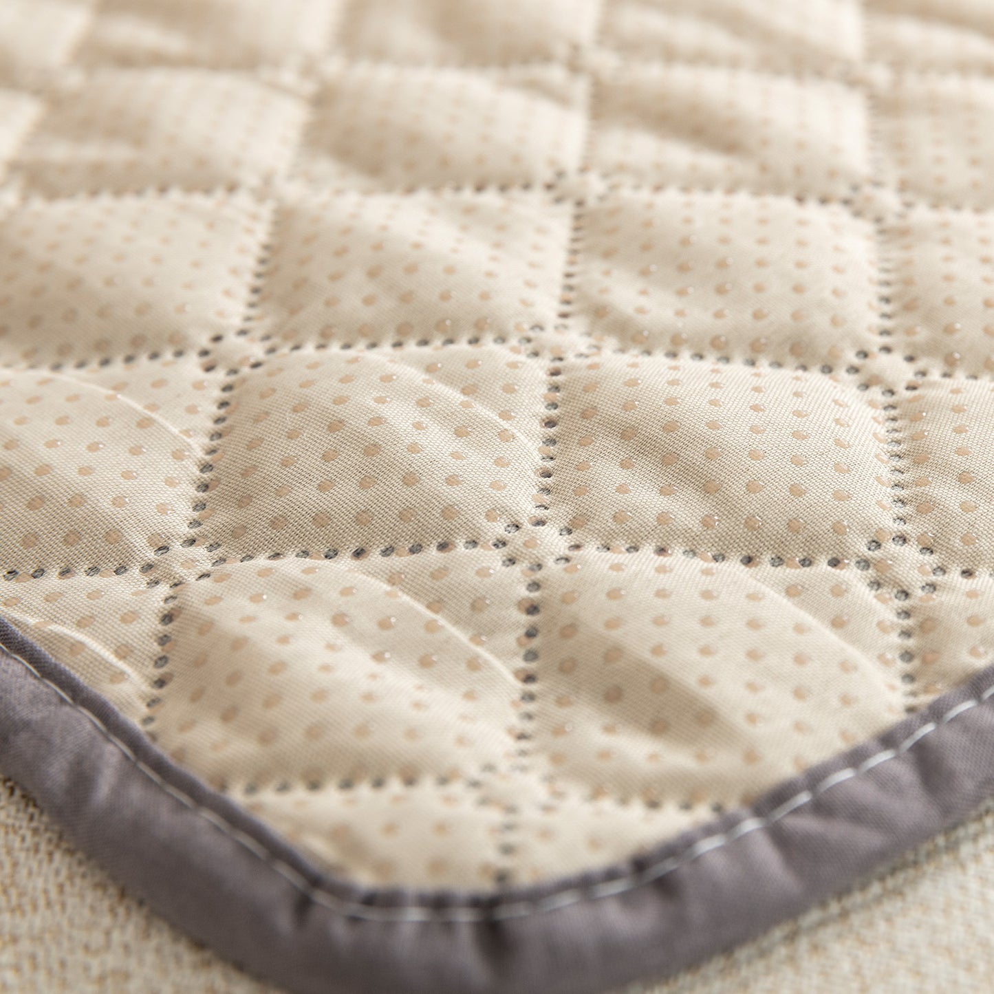 75*75CM Grey Waterproof & Scratch-Resistant Pet Sofa Protector Mat with Pillow | Cat & Dog Bed, Washable, V888-ELOSUNG17392