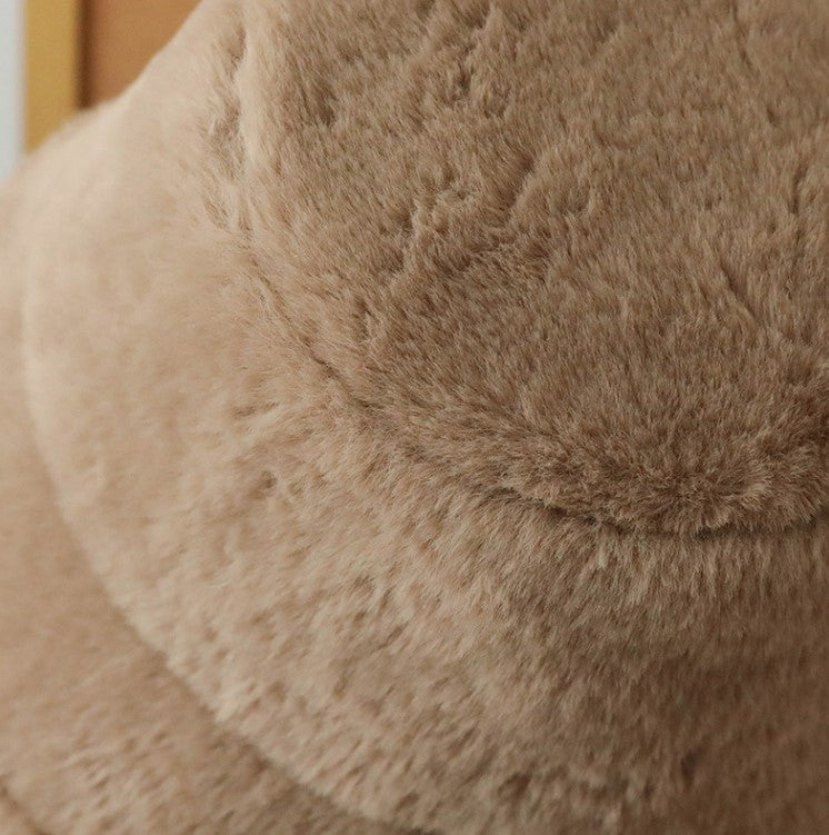 Plush Bucket Hat with Ear Flaps,Warm Furry Winter Hat in White-One size (54-59cm) adjustable V888-ELOSUNG25167