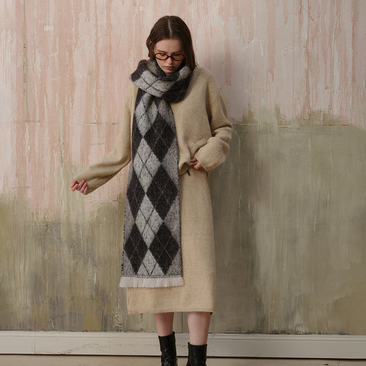 (Black+Grey)Two-Tone Argyle Pattern Scarf - Ladies' Warm Fashion Neckwear, 210x33cm V888-ELOSUNG26639