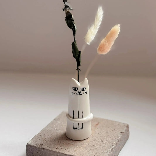 3 Pcs White And Black Adorable Sassy Cat Mini Bud Vase - Whimsical Resin Figurine Flower Holder for Single V888-ELOSUNG32433