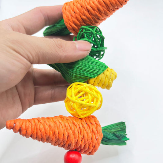 2-Pack Radish and sweetcorn skewers Bird Chew Toy for Parrots, Budgies, Hamsters, Rabbits & Small Pets - V888-ELOSUNG43655