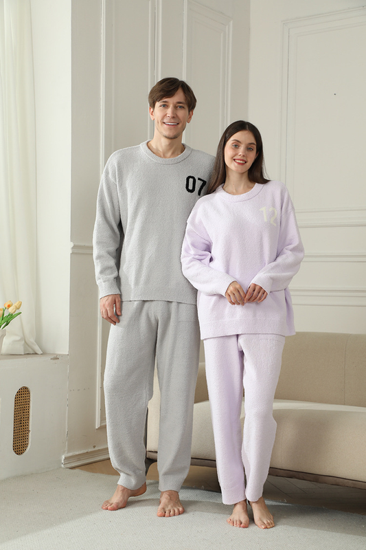 2-Piece Red Warm and Comfortable Flannel Couple Pajamas - Knitted Number Pattern, Soft Fleece Material, V888-ELOSUNG50083