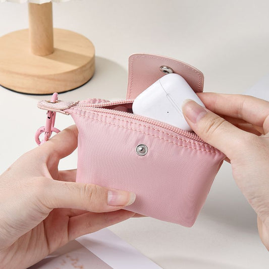 Black Mini Nylon Coin Purse with Wrist Strap - Compact Zipper Key Holder Pouch for Cards Lipstick and V888-ELOSUNG51092