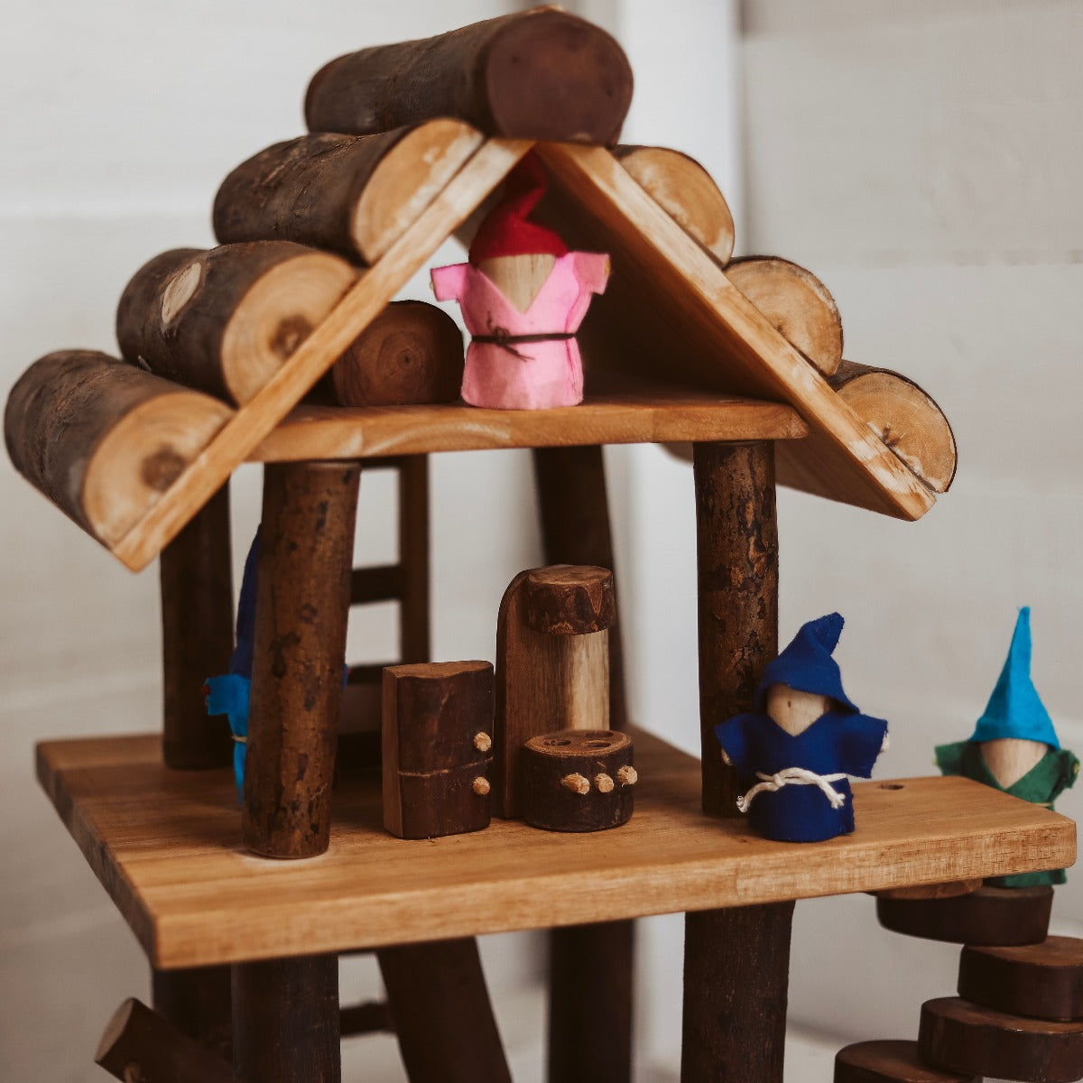 Cottage Doll house V59-920