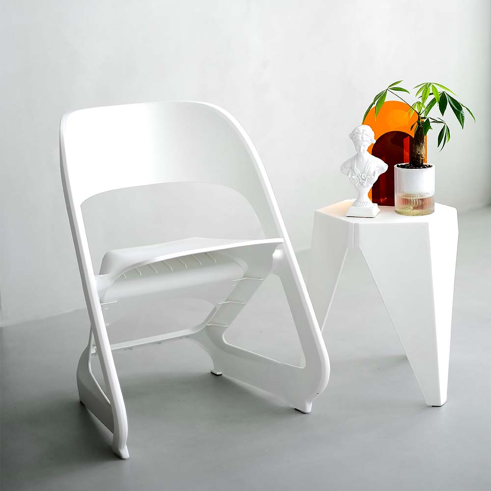 ArtissIn Set of 4 Dining Chairs Office Cafe Lounge Seat Stackable Plastic Leisure Chairs White AI-PP-CHAIR-WH