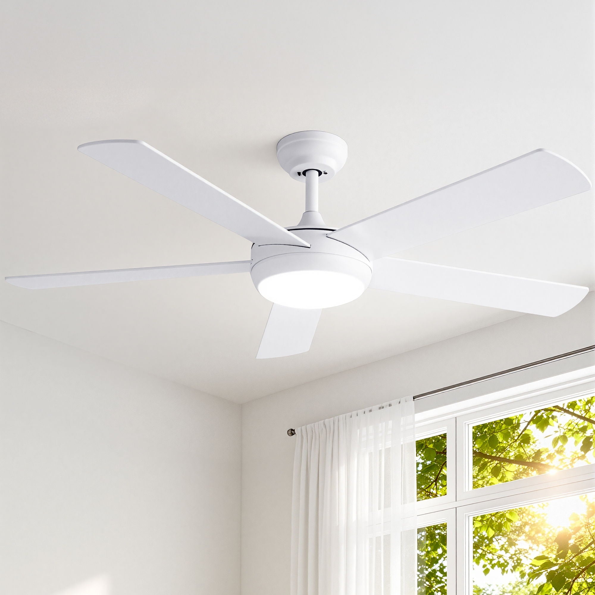 Devanti 52'' Ceiling Fan 5 Blades DC Motor w/Light w/Remote White CF-C-52-5B-986-WH