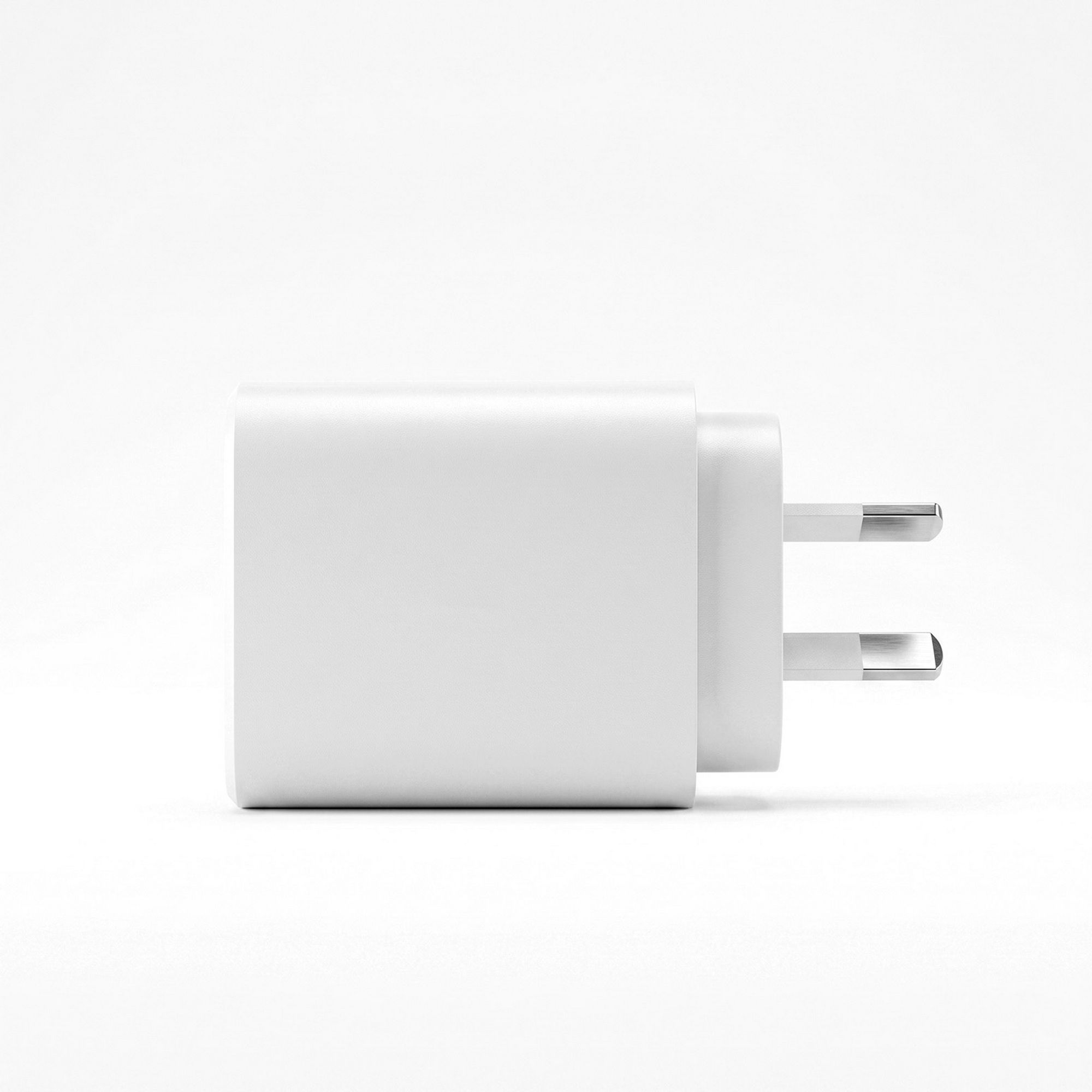 Devanti USB C Charger 30W Fast Charger 3 Port PD Charging Block White UCC-30W-WH