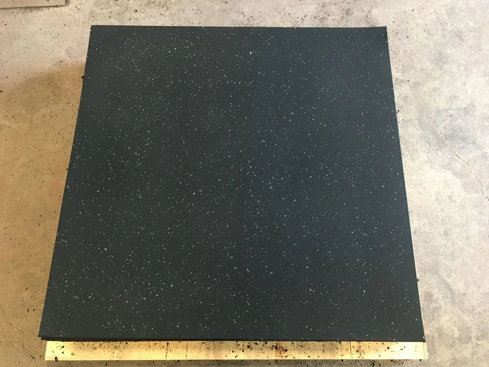 Rubber Gym Mats - Plain Black with White Speckles (15mm x 1m x 1m) V1012-CFGYMMATBLACKWHITE