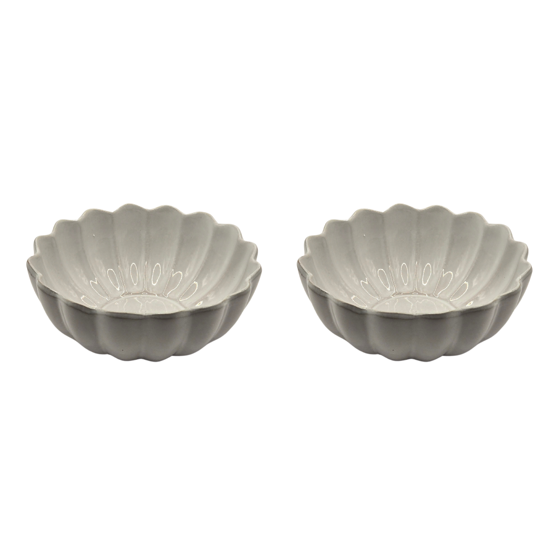 Set of 2 Scalloped Terracotta Bowls | White Glaze Finish | Decorative & Serving Bowls V1026-KLC9209