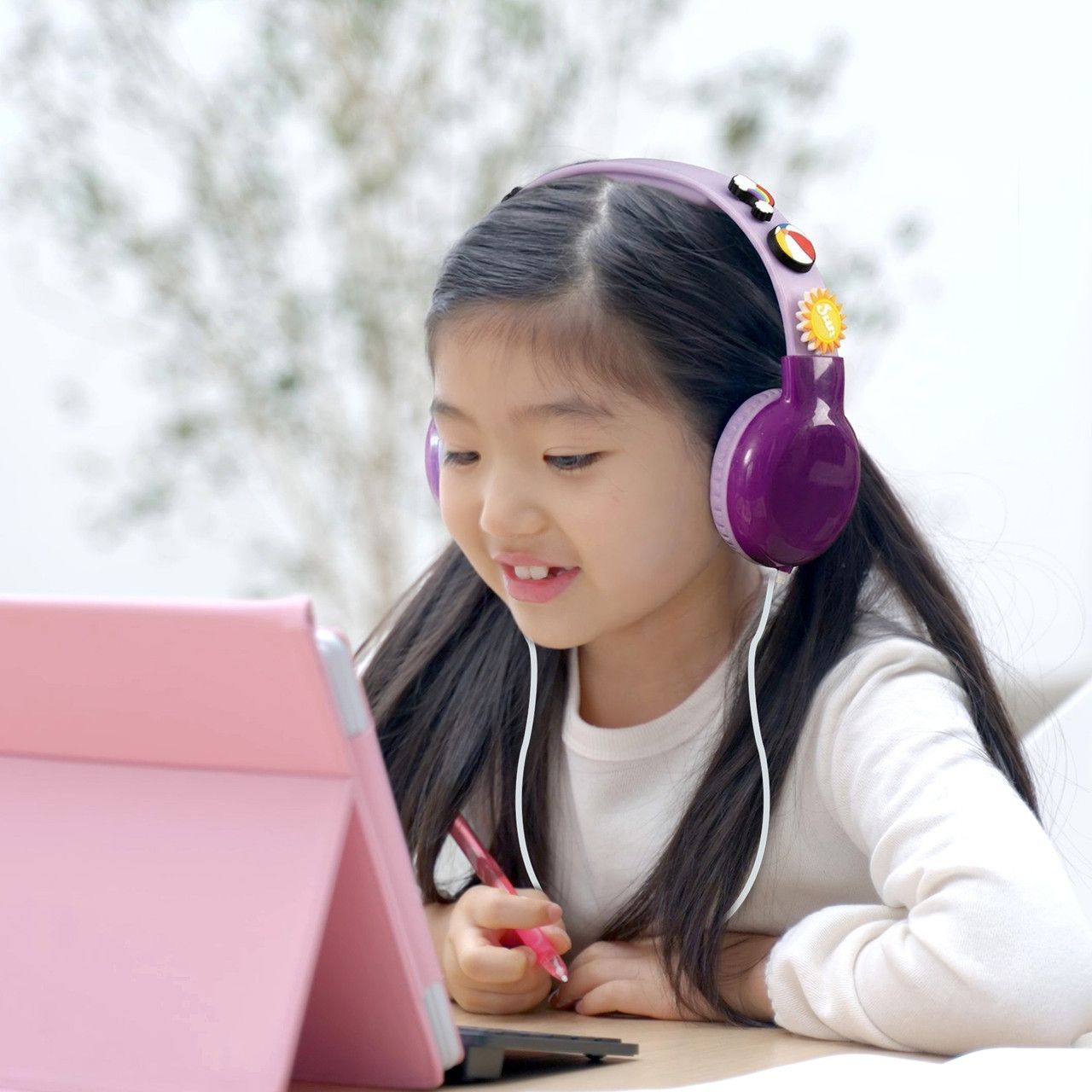 Laser Kids Wired Headphones with Charms Pink V1031-HP-KW26PK-018