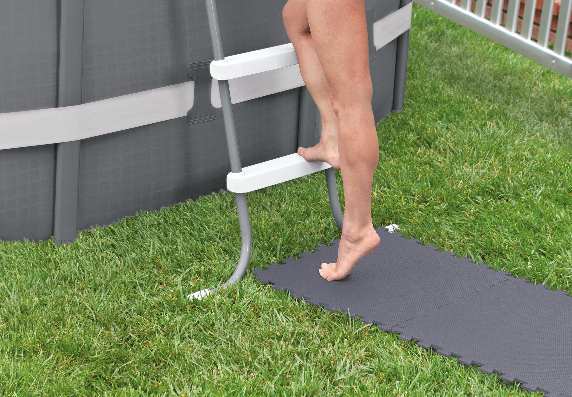 Intex Gray Padded Floor Protector Interlocking 8 x 50x50x0.5cm 29084 V1032-IXFLOOR_29084
