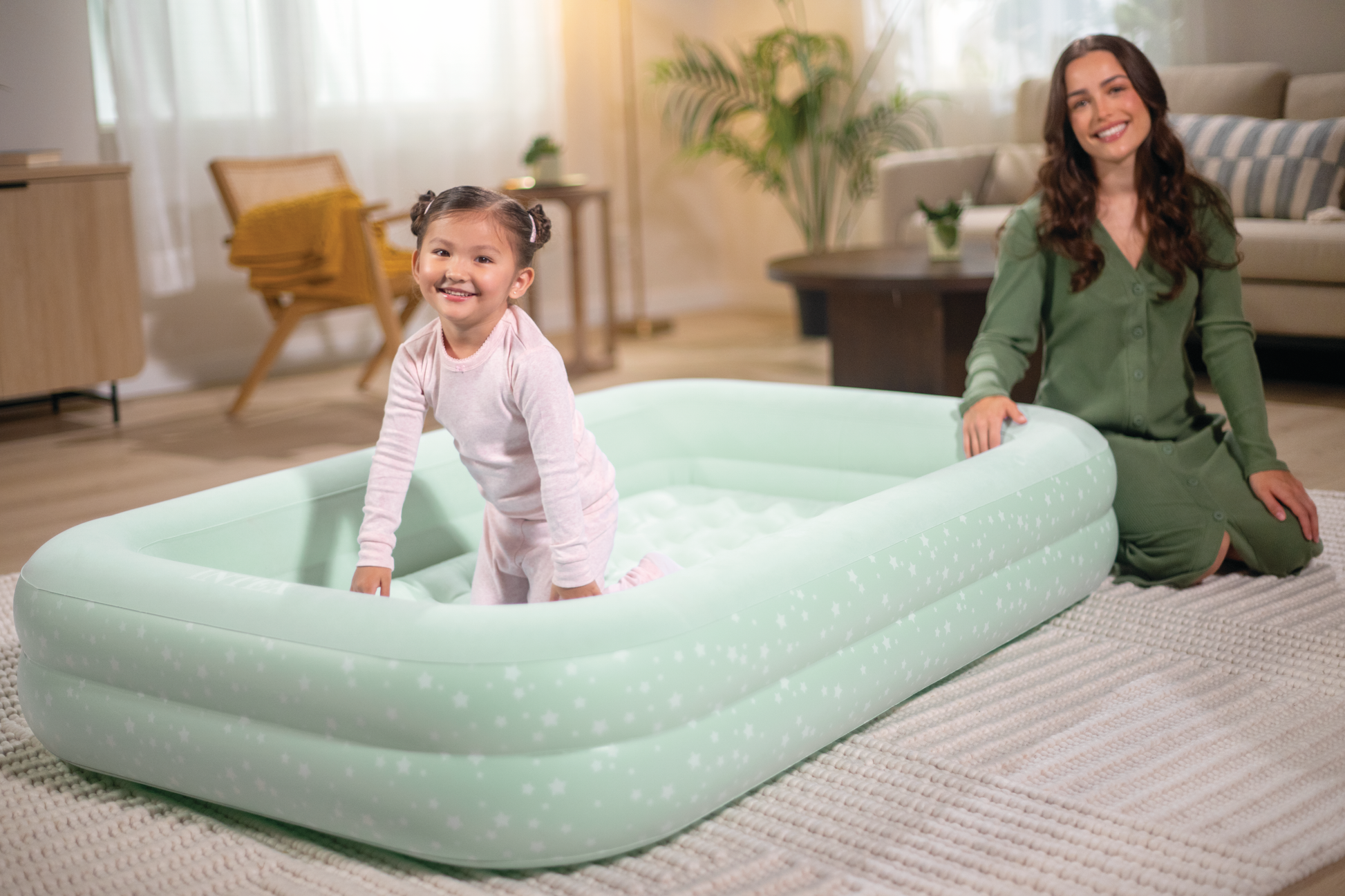Intex Kidz Inflatable Travel Bed set with Hand Pump - Stars. Great for Travel 66810 V1032-IXKIDZBED-66810