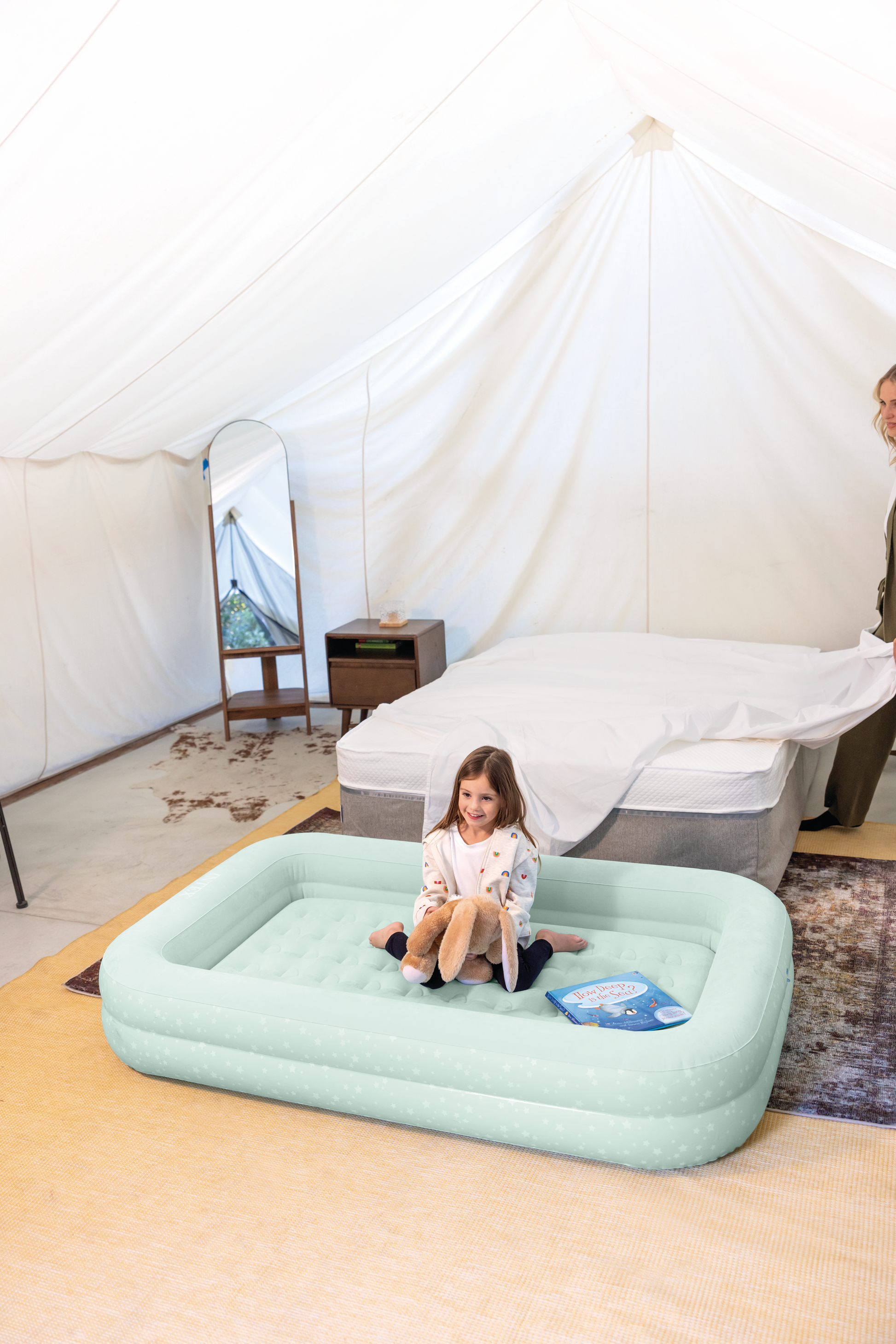 Intex Kidz Inflatable Travel Bed set with Hand Pump - Stars. Great for Travel 66810 V1032-IXKIDZBED-66810