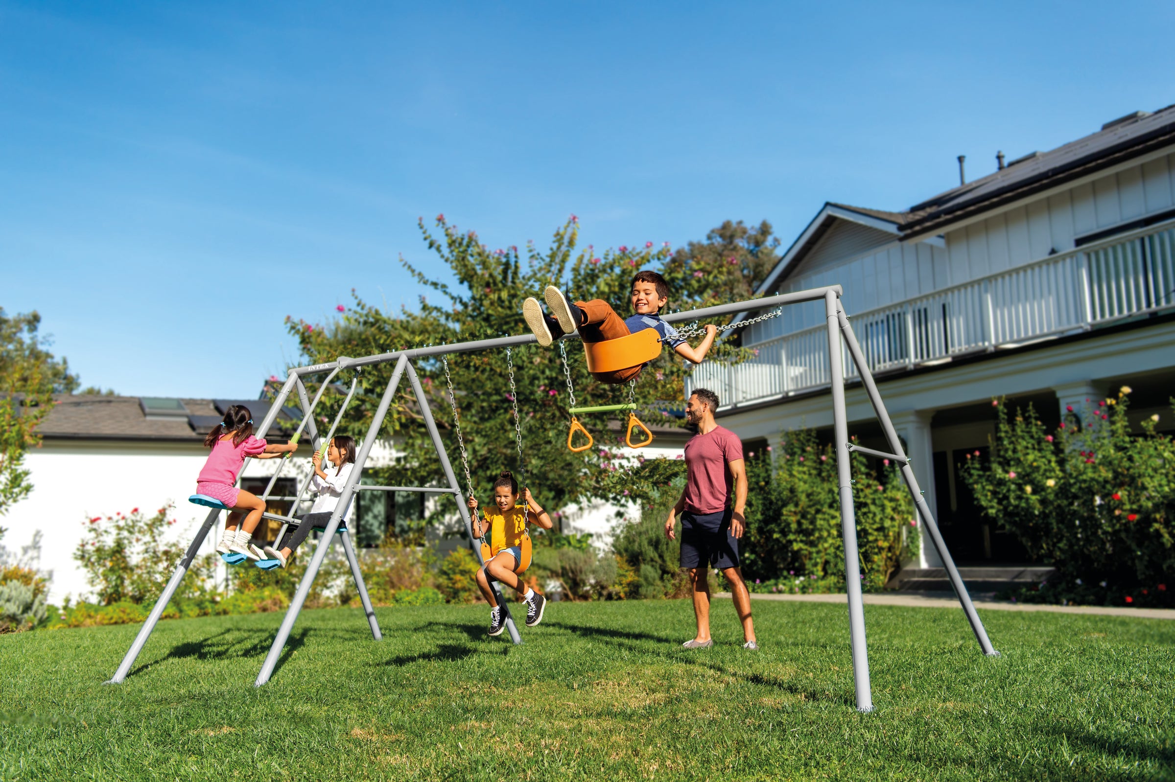 Intex Swing and Glide Four Feature Set 44131 V1032-IXSWING4_44131