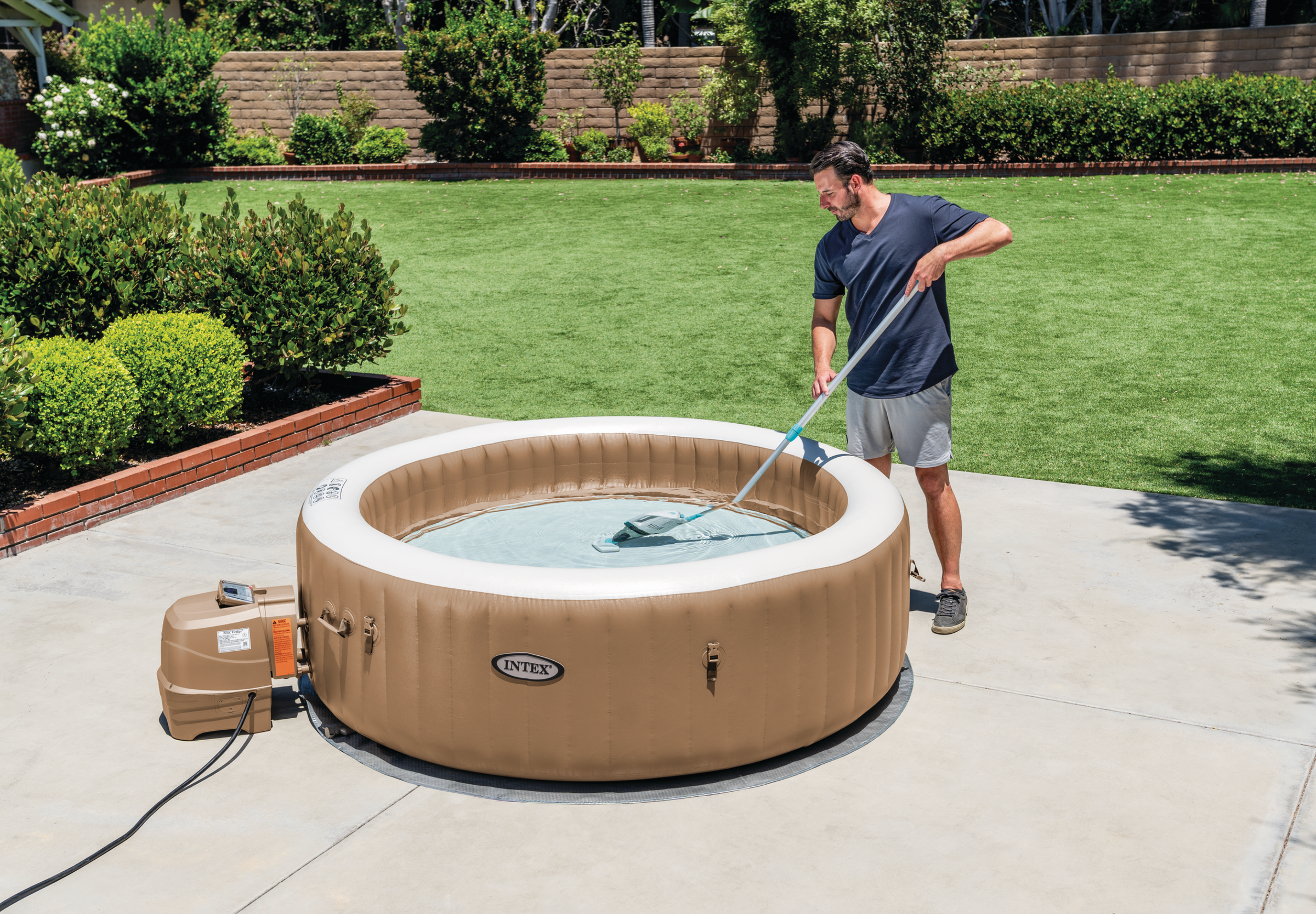 Intex Pool Vacuum Rechargeable Handheld 28626 V1032-IXVACUUM_28626