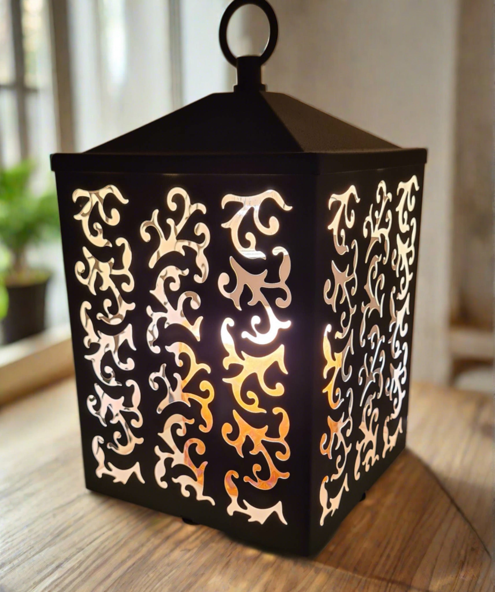 White Cottage Lantern V1049-CLWHT