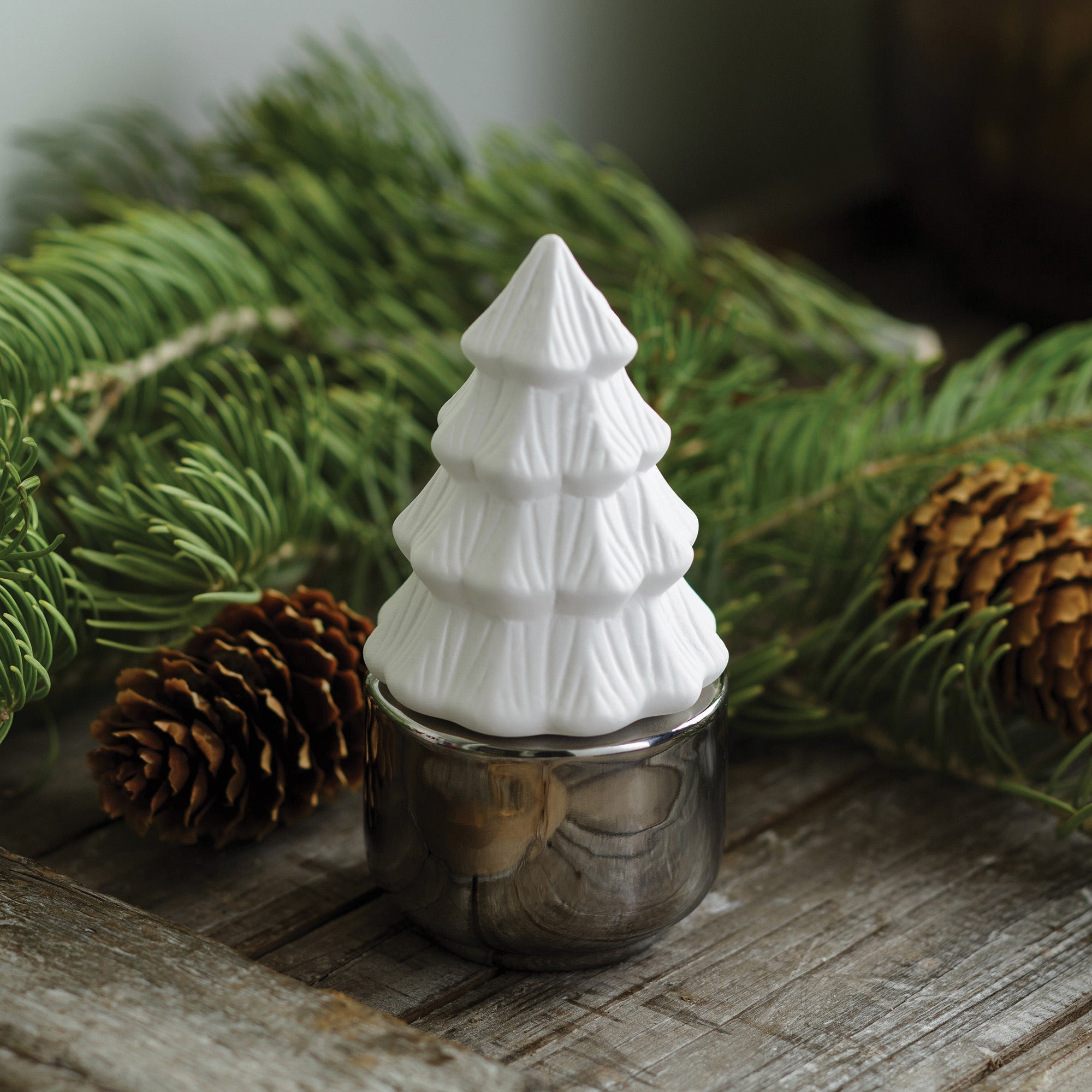 Porcelain Pine Tree Passive Diffuser V1049-PDWHP