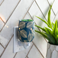 Pressed Leaf Pluggable Warmer V1049-PILEF