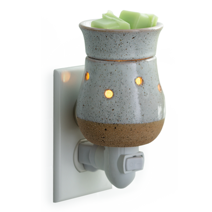 Rustic White Pluggable Warmer V1049-PIRWH