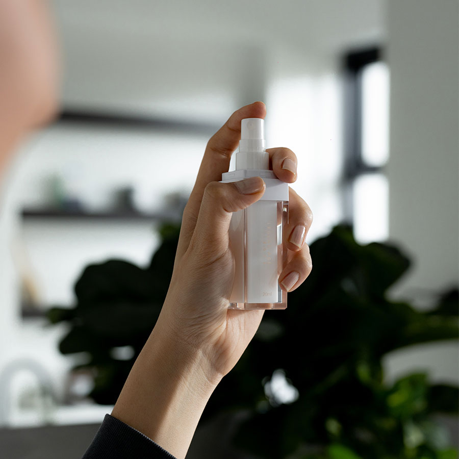 Emulsion Spray | Triple Action | Super Moisturizing | Acne & Spot Removal V1052-LA-MOISTURIZER