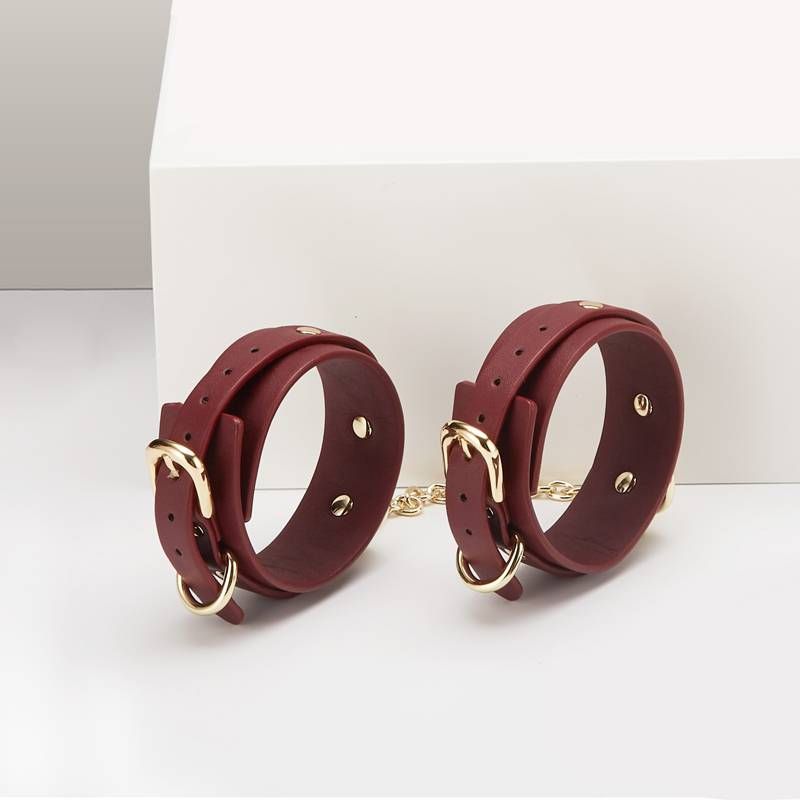 Daytona 8 Pc Deluxe Bondage Play Kit Burgundy Gold V1055-7DM45855100453