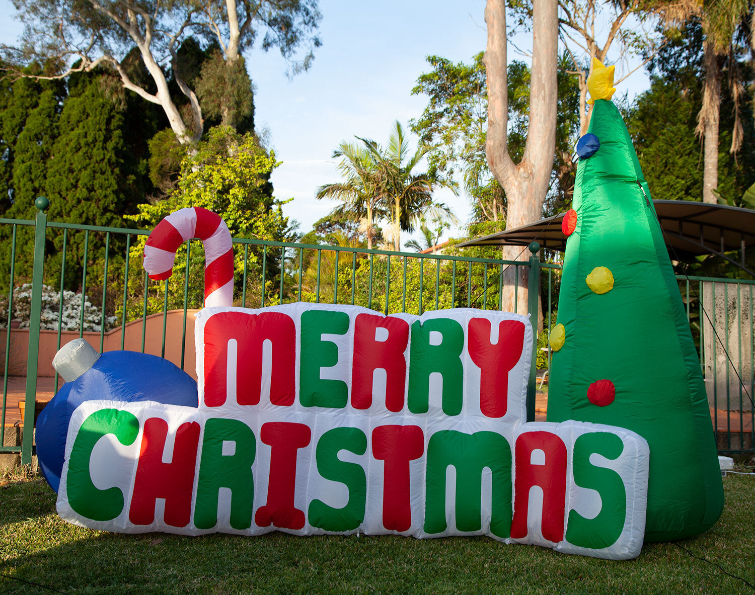 Samland 180CM INFLATABLE MERRY CHRISTMAS TREE WITH LIGHT V1060-TMC180