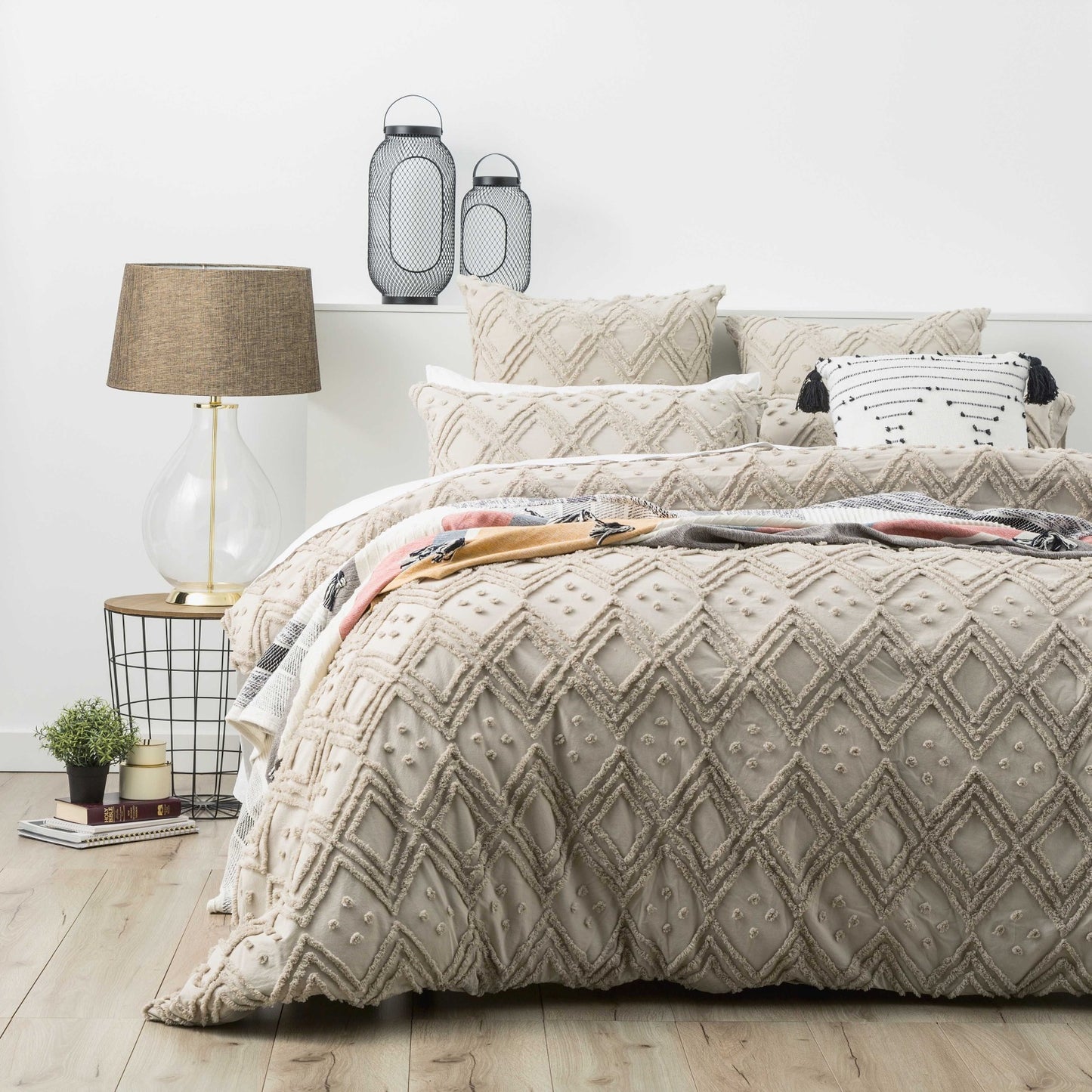 Medallion Cotton Vintage Washed Tufted Stone Quilt Cover Set by Park Avenue King V107-SH311585