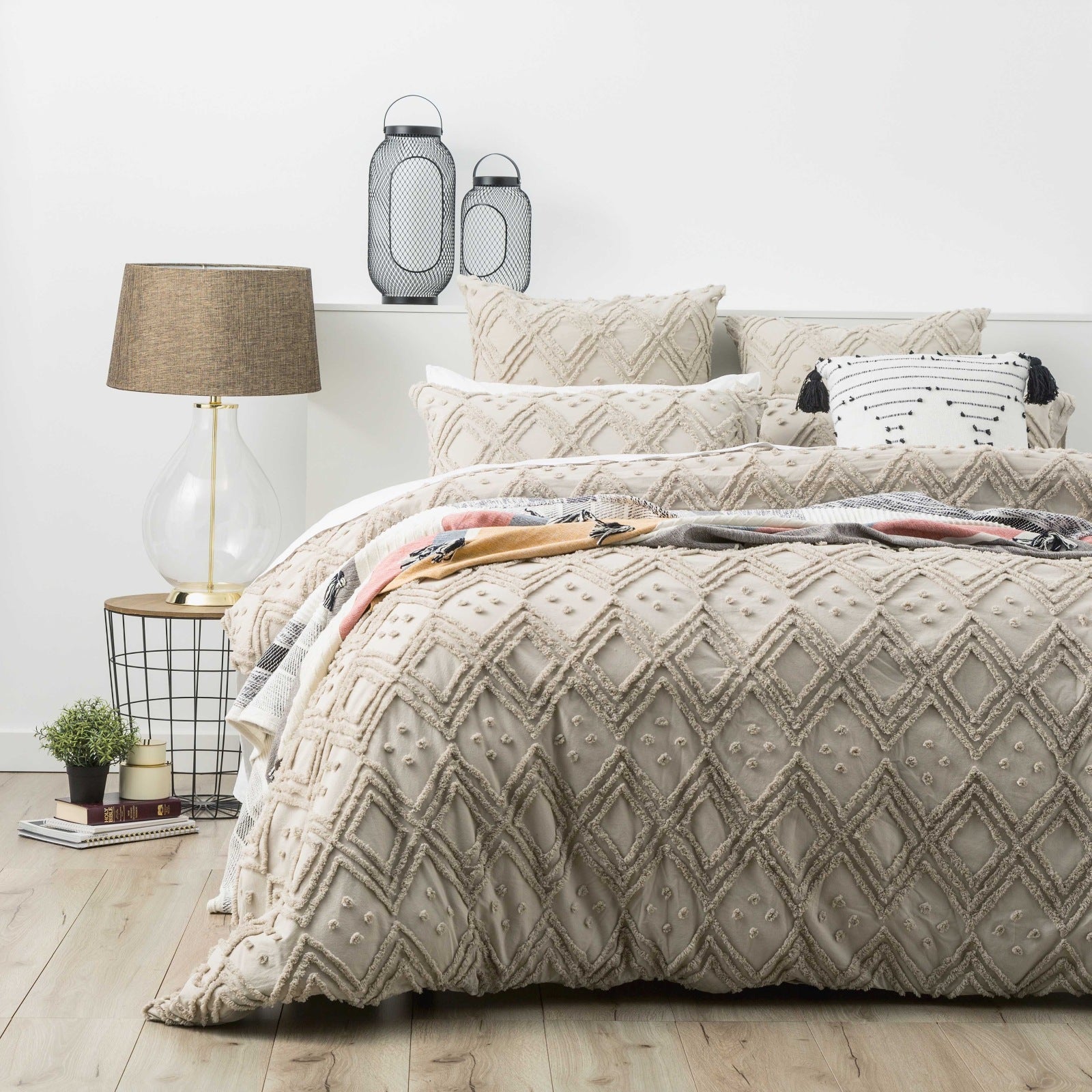 Medallion Cotton Vintage Washed Tufted Stone European Pillowcase by Park Avenue V107-SH312145