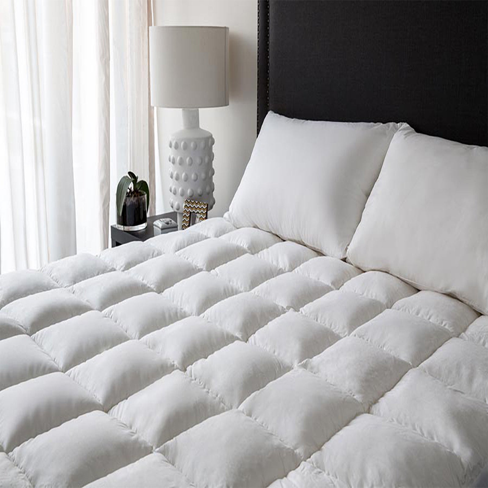 Deluxe 1000 GSM High Loft Fully Fitted Mattress Topper by Renee Taylor Queen V107-SH323750