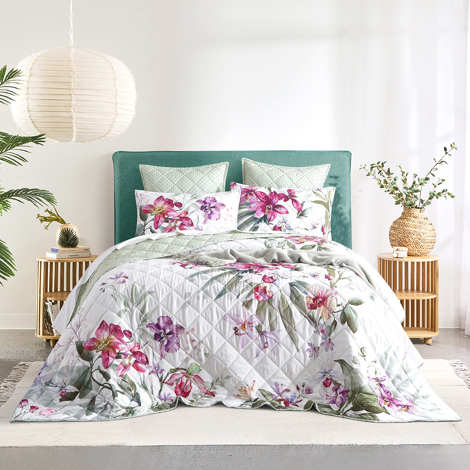 Kashmir Quilted Reversible European Pillowcase by Renee Taylor V107-SH332075