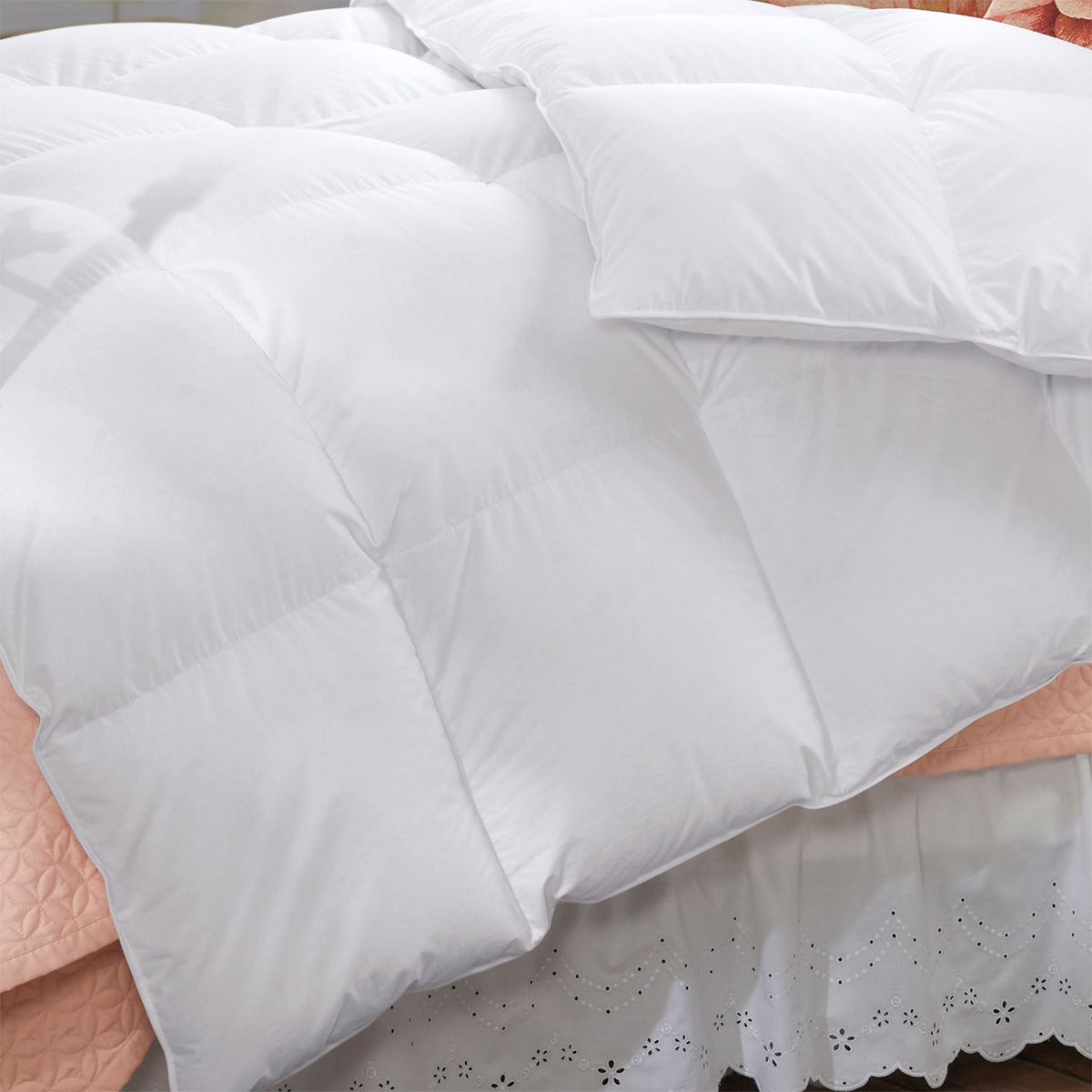 400 GSM All Seasons Natural Bamboo Double Quilt by Renee Taylor