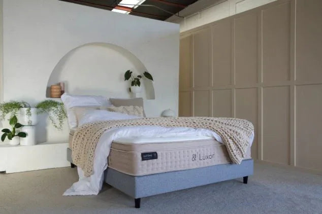 And Sleep Luxor Mattress Queen V1093-IPANDSLELUXQM