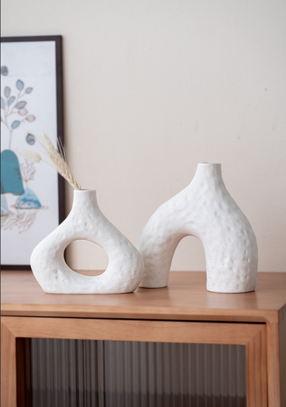Minimalist Ceramic Vase Set (2-Piece): Modern Home Decor for Flower Arrangements (White) | Black Version V1107-CS-XDQSHP