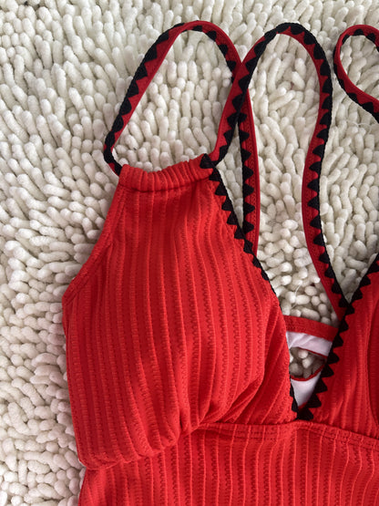 Knitted Hot Red Swimwear Set Featuring a Bold Deep V Cut and Lace-Up Back Detailing Size XL V1119-SSB016-KNITTED-HOT-RED-SWIMWEAR-SIZE-XL