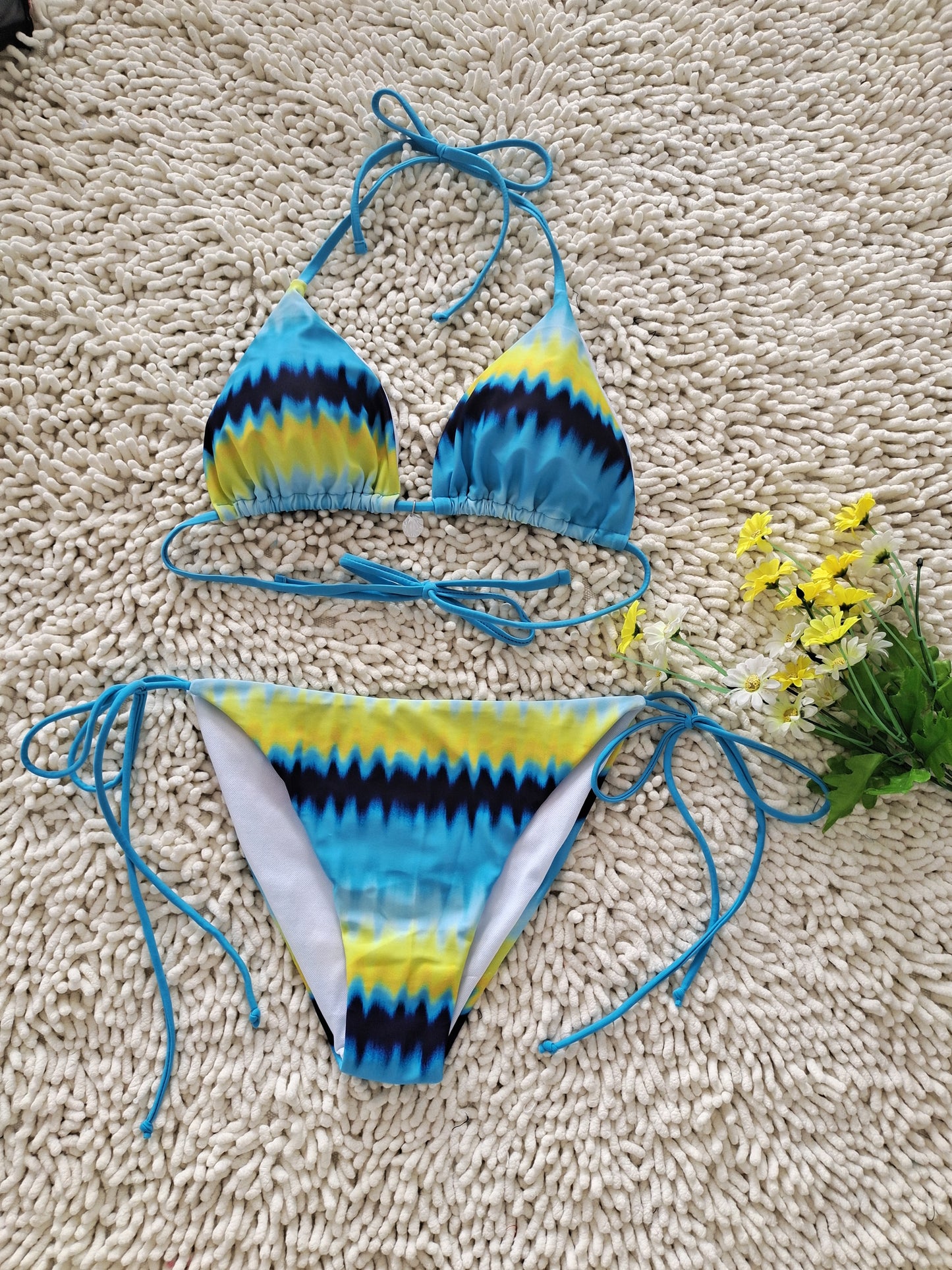 2026 New Bikini Yellow and Blue Color Clash Design Swimsuit Wave Pattern Print Eco-friendly Fabric Size S V1119-SSB049-WAVE-PATTERN-BIKINI-SWIMSUIT-YELLOW-BLUE-SIZE-S