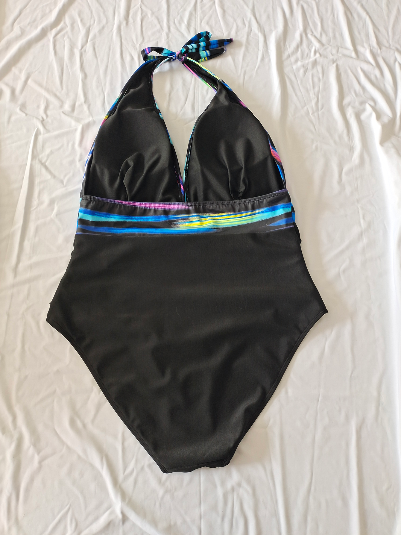 Fashionable One-piece Plus Size Swim Costume with Eye-catching Stripes Size 0XL V1119-SSPD002-EYE-CATCHING-STRIPES-PLUS-SIZE-SWIM-COSTUME-SIZE-0XL