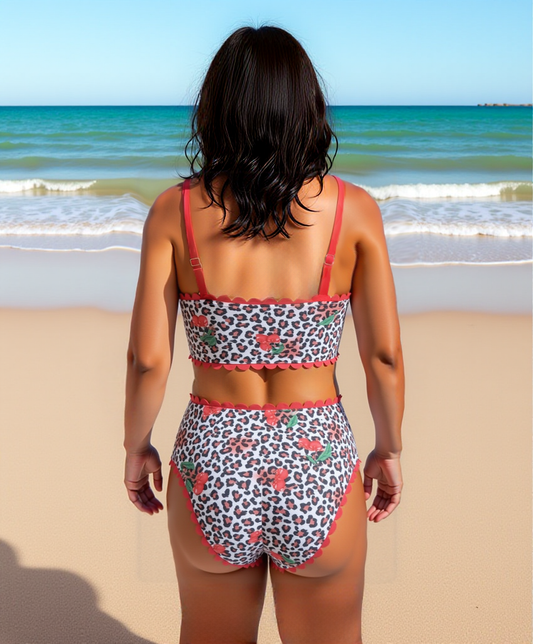 Designer Slenderizing Plus Size Two Piece Beach Set Featuring Fierce Animal Print Size 0XL V1119-SSPD010-TWO-PIECE-BEACH-SET-SIZE-0XL