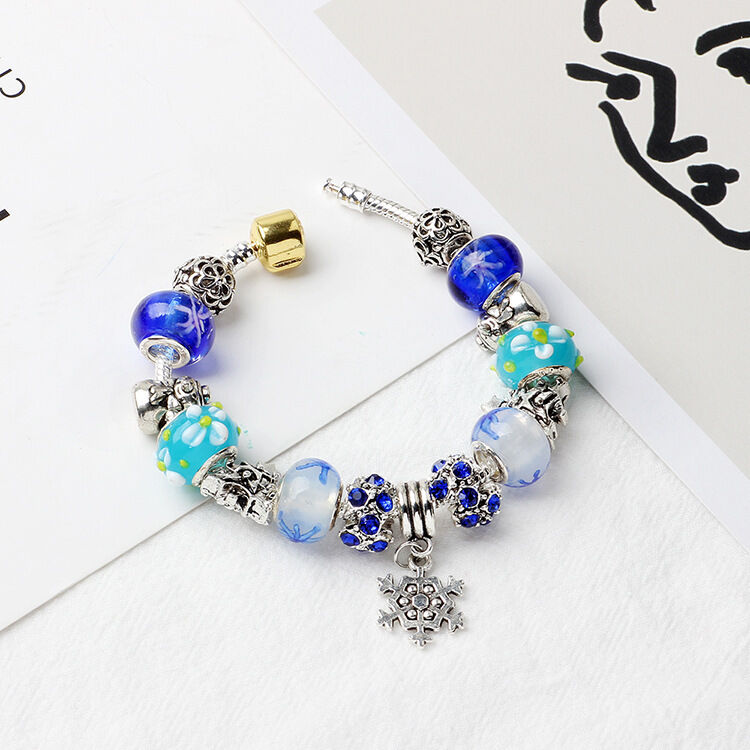 Christmas Snowman & Pine Tree Bead Bracelet with Snowflake Pendant Bracelet(19cm) V1132-NSSL20-19